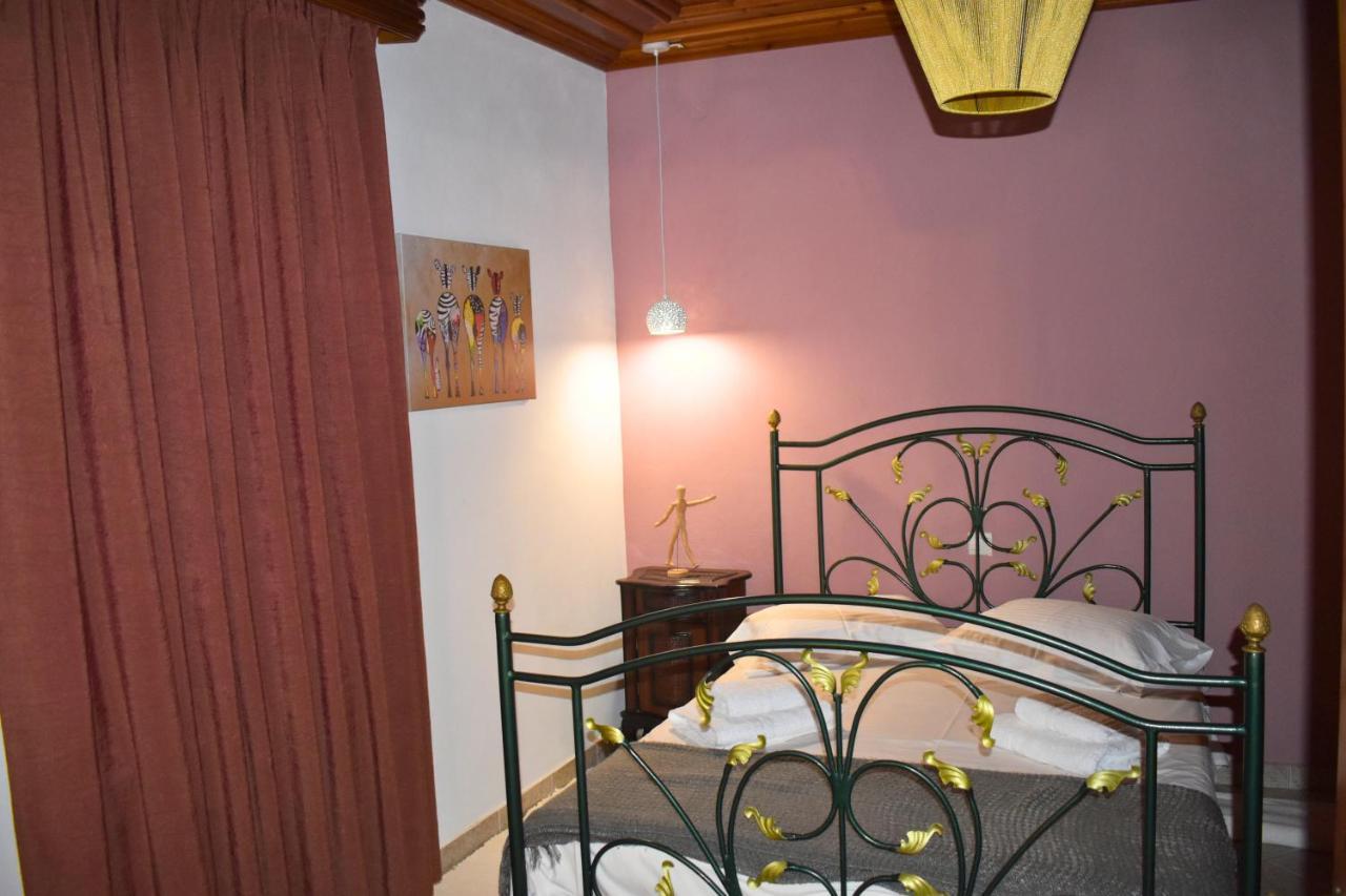 Lila'S Guest House Mikros Prinos المظهر الخارجي الصورة