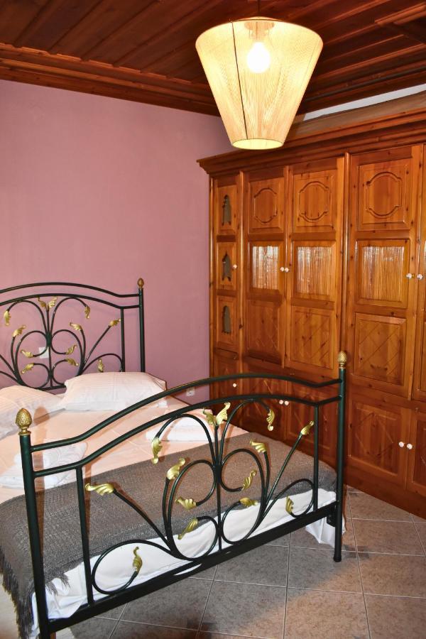 Lila'S Guest House Mikros Prinos المظهر الخارجي الصورة