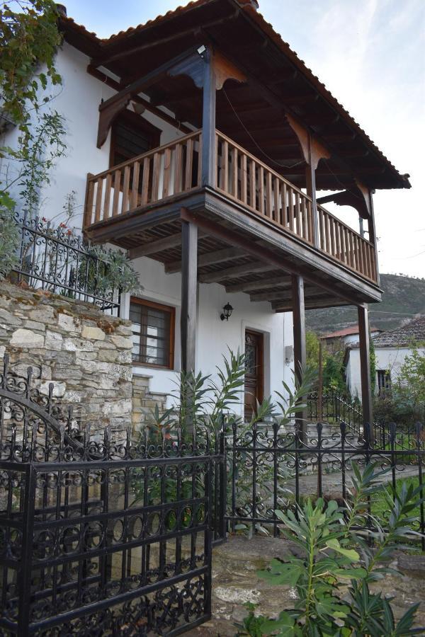 Lila'S Guest House Mikros Prinos المظهر الخارجي الصورة